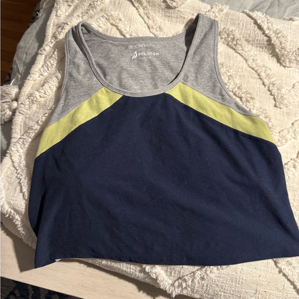 Peloton x beyond yoga athletic tank top
